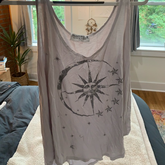 Tank - Picture 1 of 2